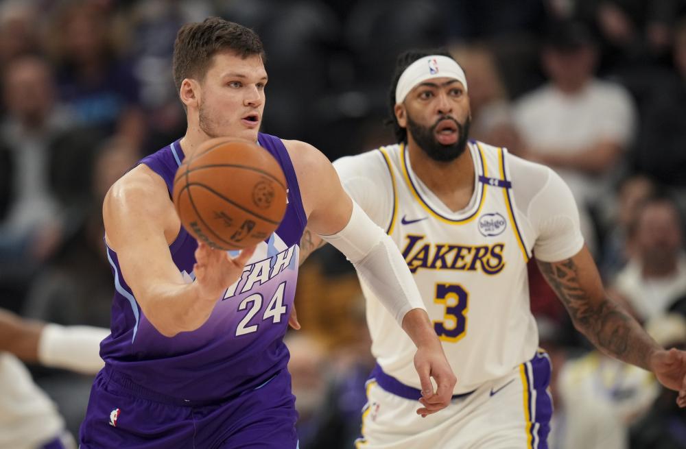 球队目前仍 球队目前仍